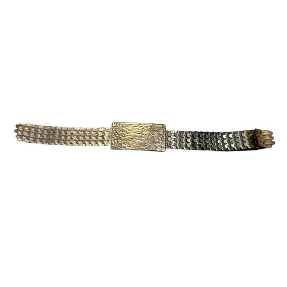Vintage Narrow Gold Fishscale Belt With Rectangular Buckle Closure - Picture 1 of 3